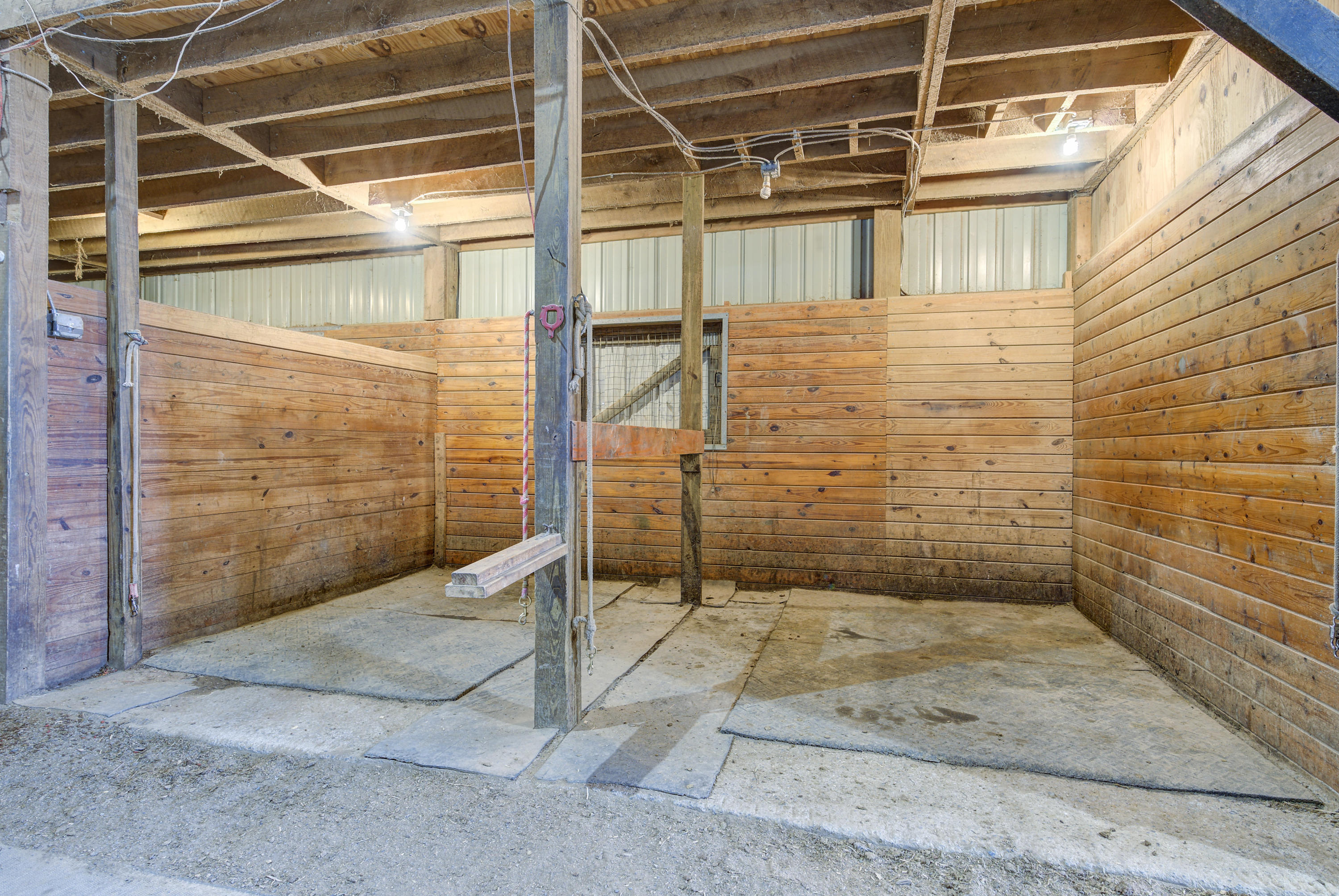 139 Cable Road Jonesborough, TN 37659 - Photo 41 of 47 Cable-Interior-31