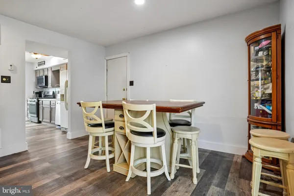 $240,000 | 7 Summit Court, Clementon, NJ 08021