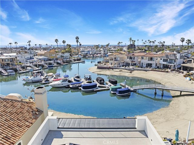 $9,495,000 | 20 Balboa Coves, Newport Beach, CA 92663