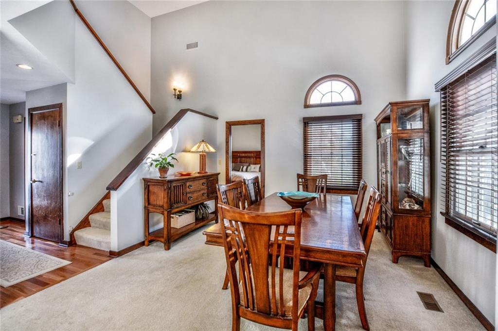 5099 West Harbison Road Pittsburgh, PA 15276 - Photo 2 of 20 Beautiful dining room