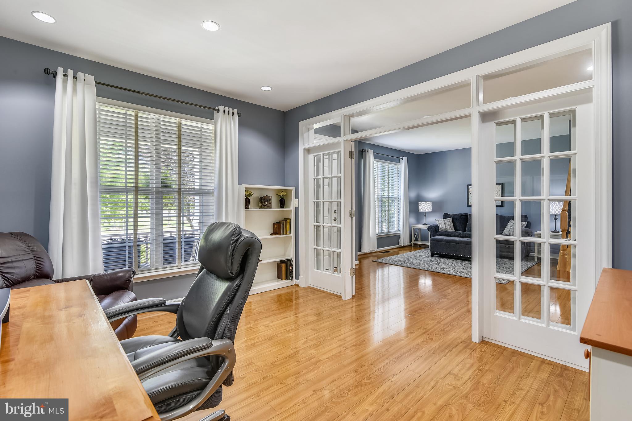 25853 Spring Farm Circle Chantilly, VA 20152 - Photo 25 of 80 Main Level Office