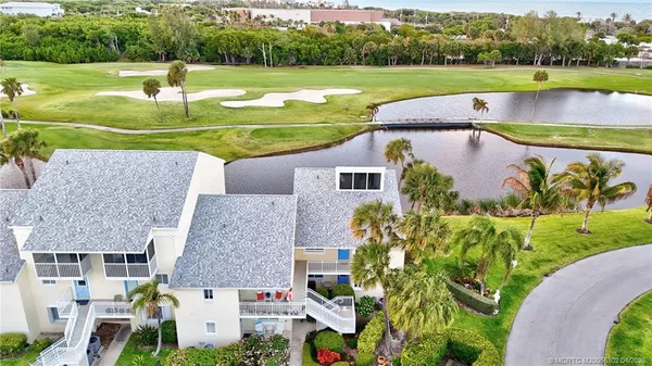 $465,000 | 5532 Northeast Gulfstream Way, Jensen Beach, FL 34957