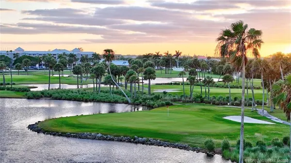 $465,000 | 5532 Northeast Gulfstream Way, Jensen Beach, FL 34957