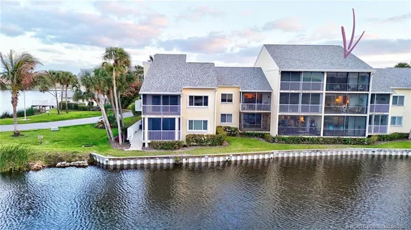 $465,000 | 5532 Northeast Gulfstream Way, Jensen Beach, FL 34957