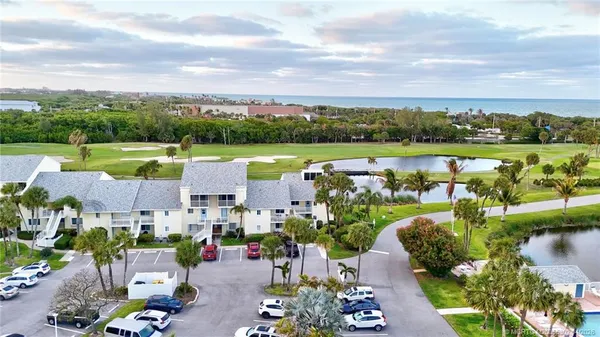 $465,000 | 5532 Northeast Gulfstream Way, Jensen Beach, FL 34957