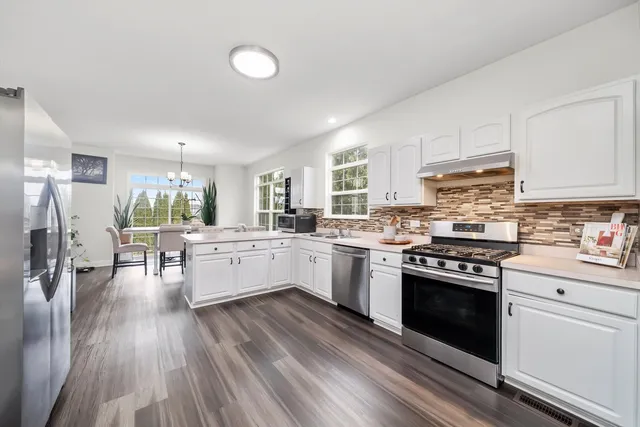 $639,000 | 10924 Wheatlands Way, Huntley, IL 60142