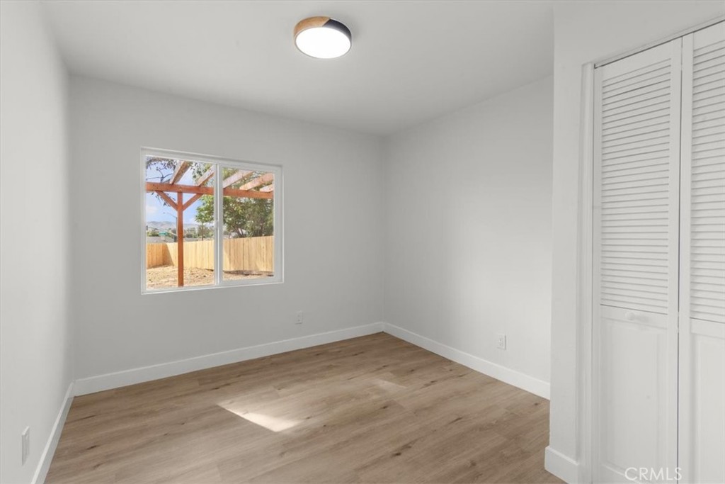 10235 Clara Vista Lane Riverside, CA 92503 - Photo 10 of 14
