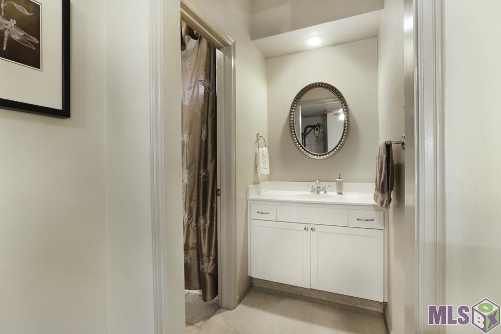 5741 Lake Shadow Drive Baton Rouge, LA 70817 - Photo 18 of 50