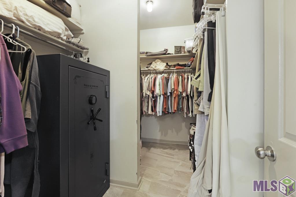 5741 Lake Shadow Drive Baton Rouge, LA 70817 - Photo 20 of 50