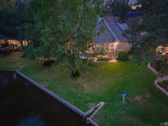 $599,000 | 5741 Lake Shadow Drive, Baton Rouge, LA 70817