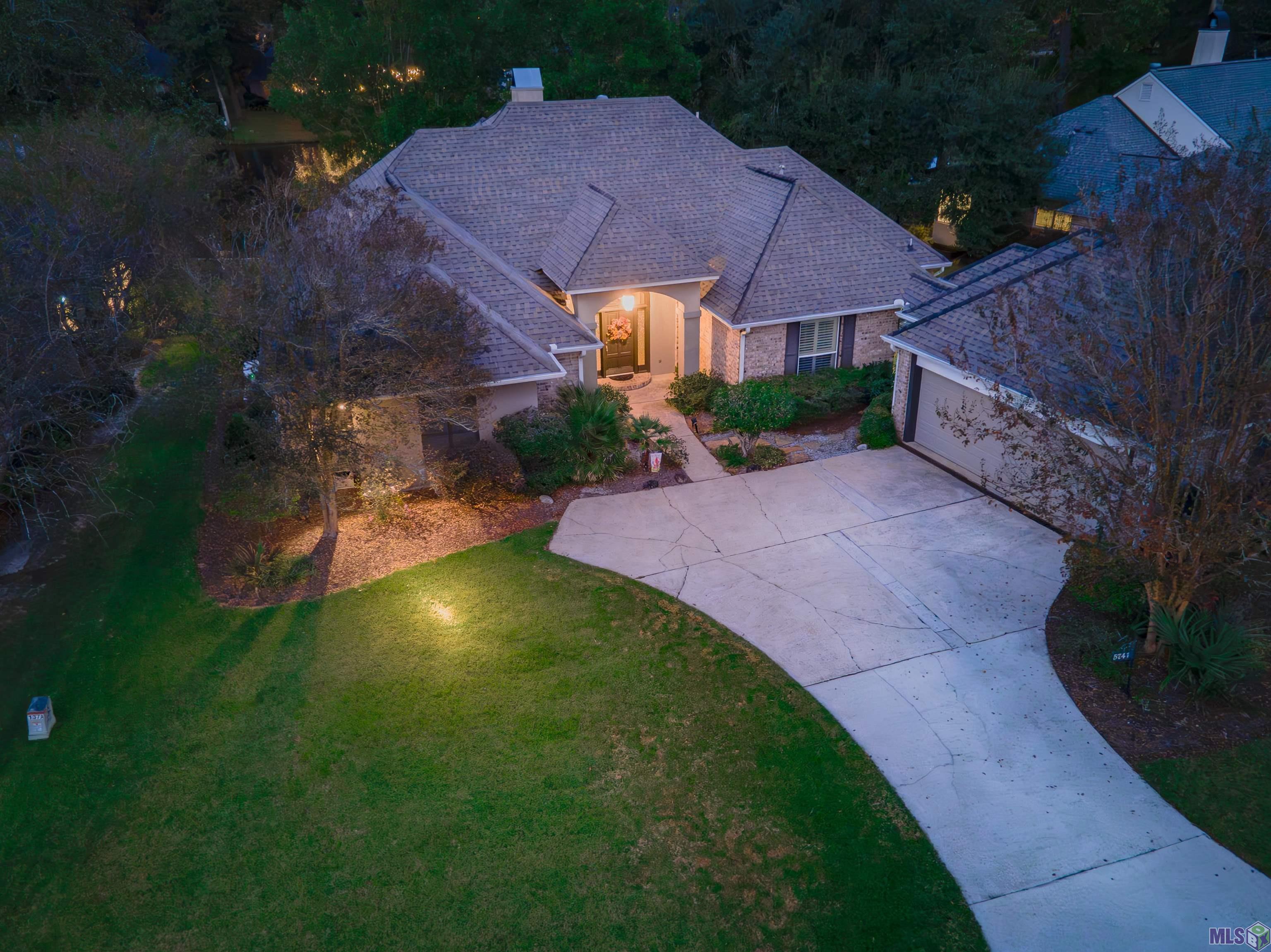 5741 Lake Shadow Drive Baton Rouge, LA 70817 - Photo 46 of 50