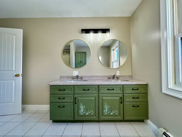 $990,000 | 49 Sherri Lane, Clarendon, VT 05759