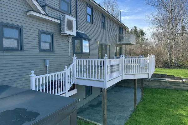 $990,000 | 49 Sherri Lane, Clarendon, VT 05759