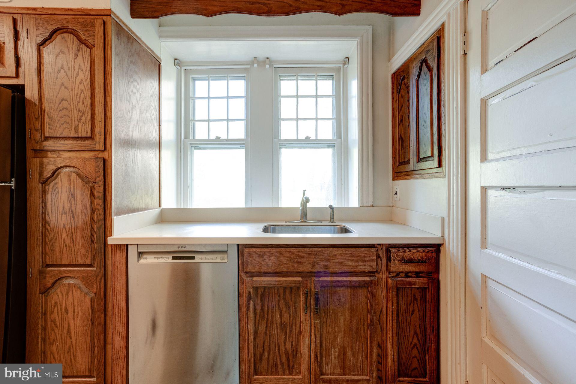 375 Pelham Road Philadelphia, PA 19119 - Photo 18 of 61 Gallery Image 18