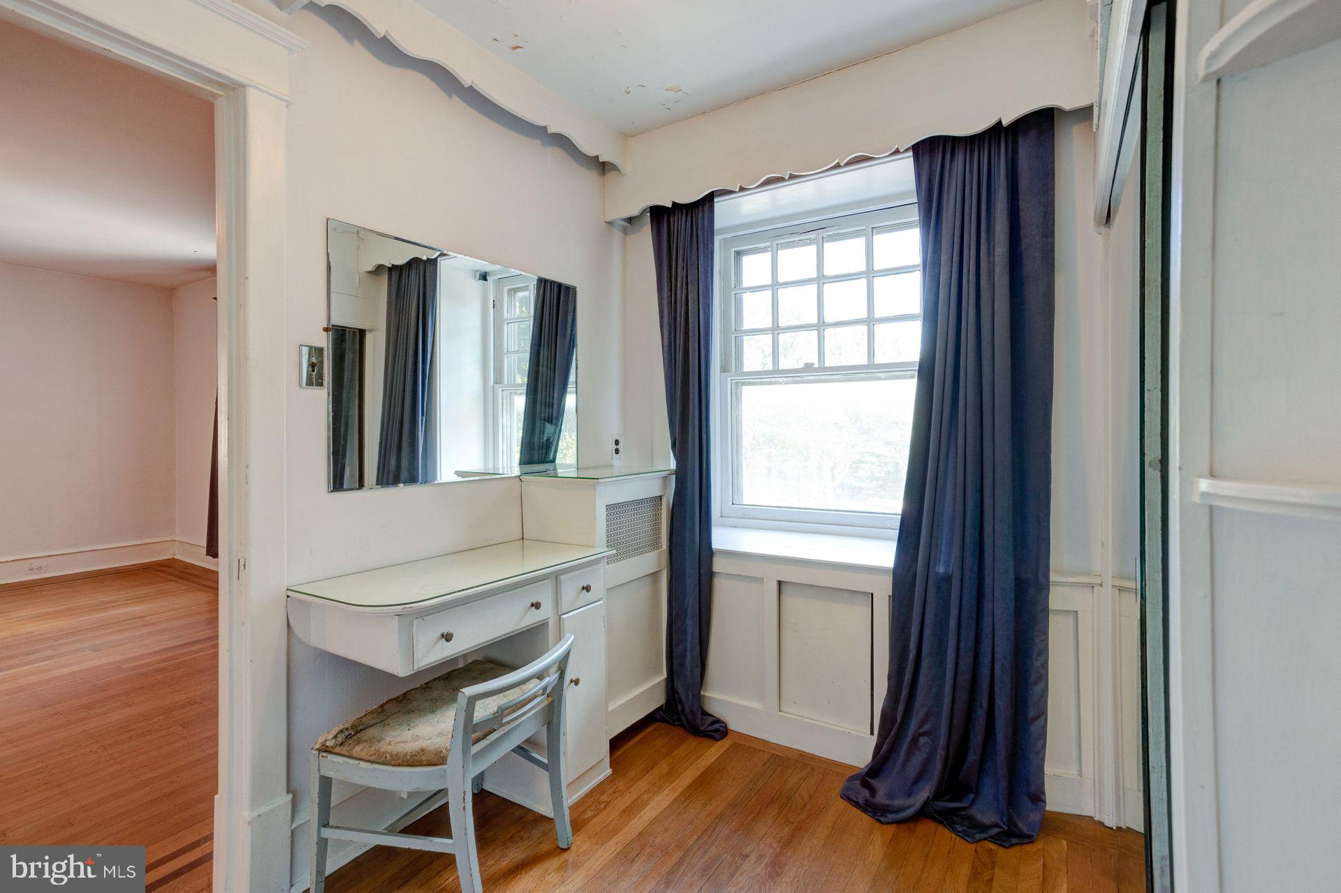 375 Pelham Road Philadelphia, PA 19119 - Photo 27 of 61 Gallery Image 27