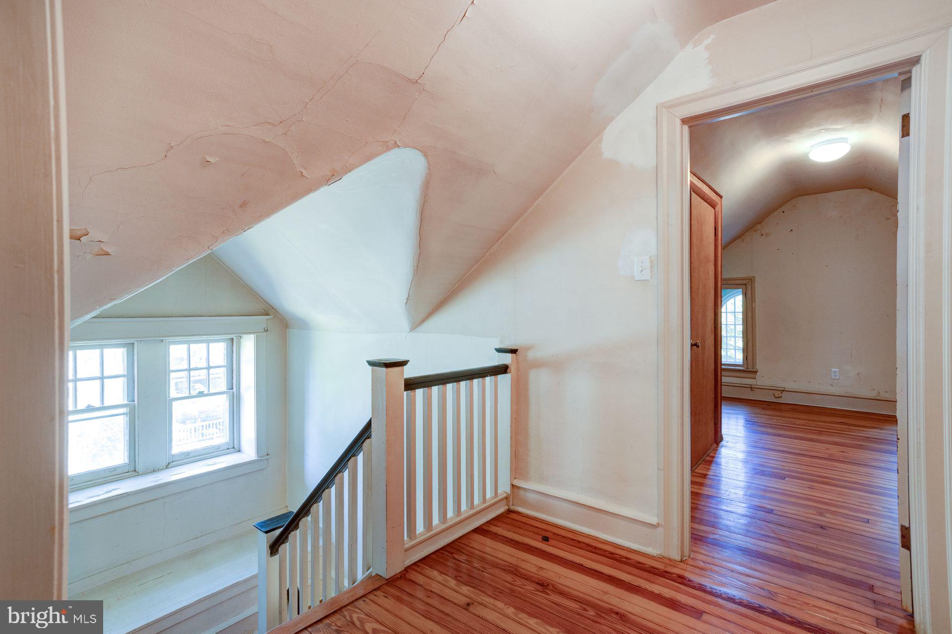 375 Pelham Road Philadelphia, PA 19119 - Photo 42 of 61 Gallery Image 42