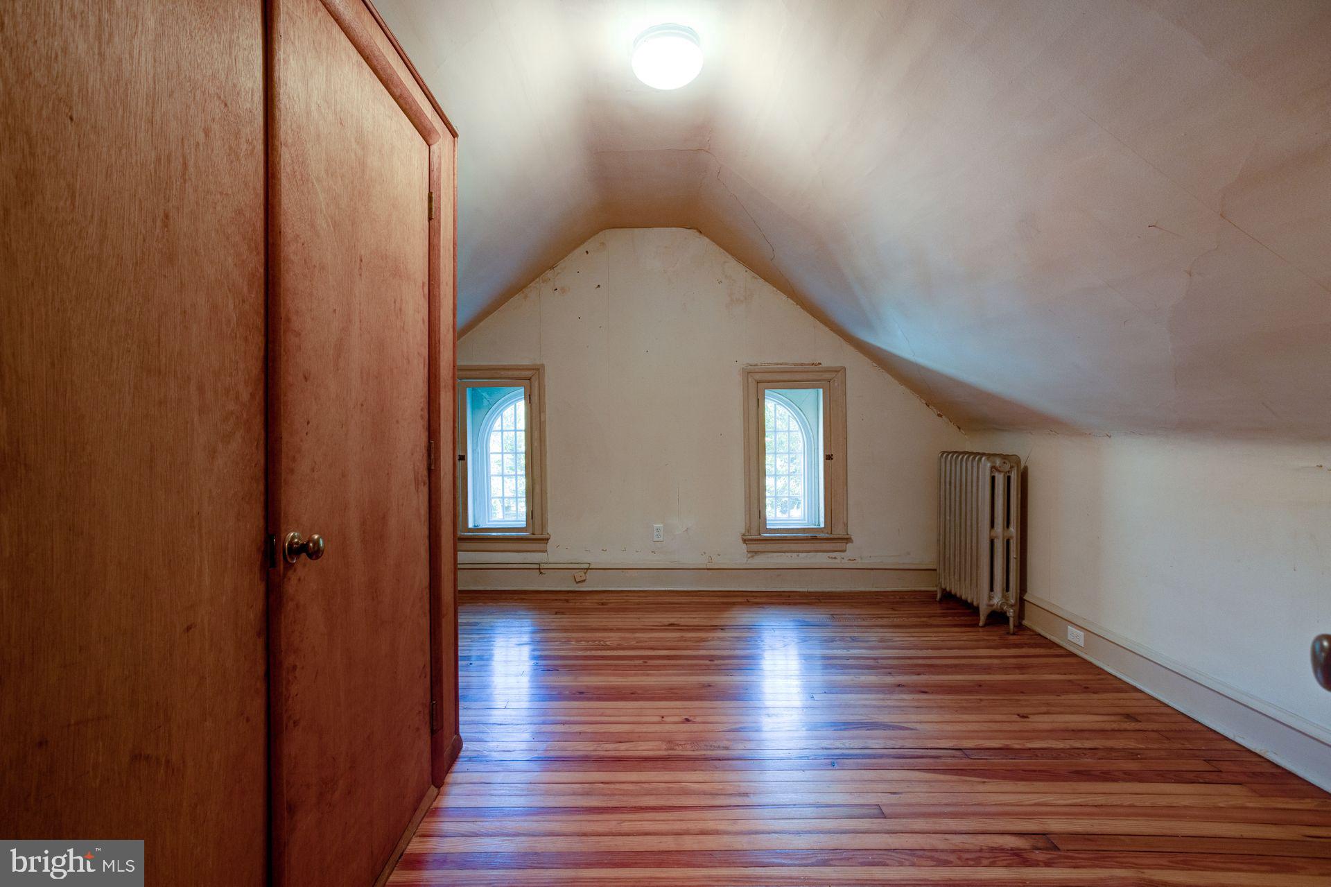 375 Pelham Road Philadelphia, PA 19119 - Photo 48 of 61 Gallery Image 48