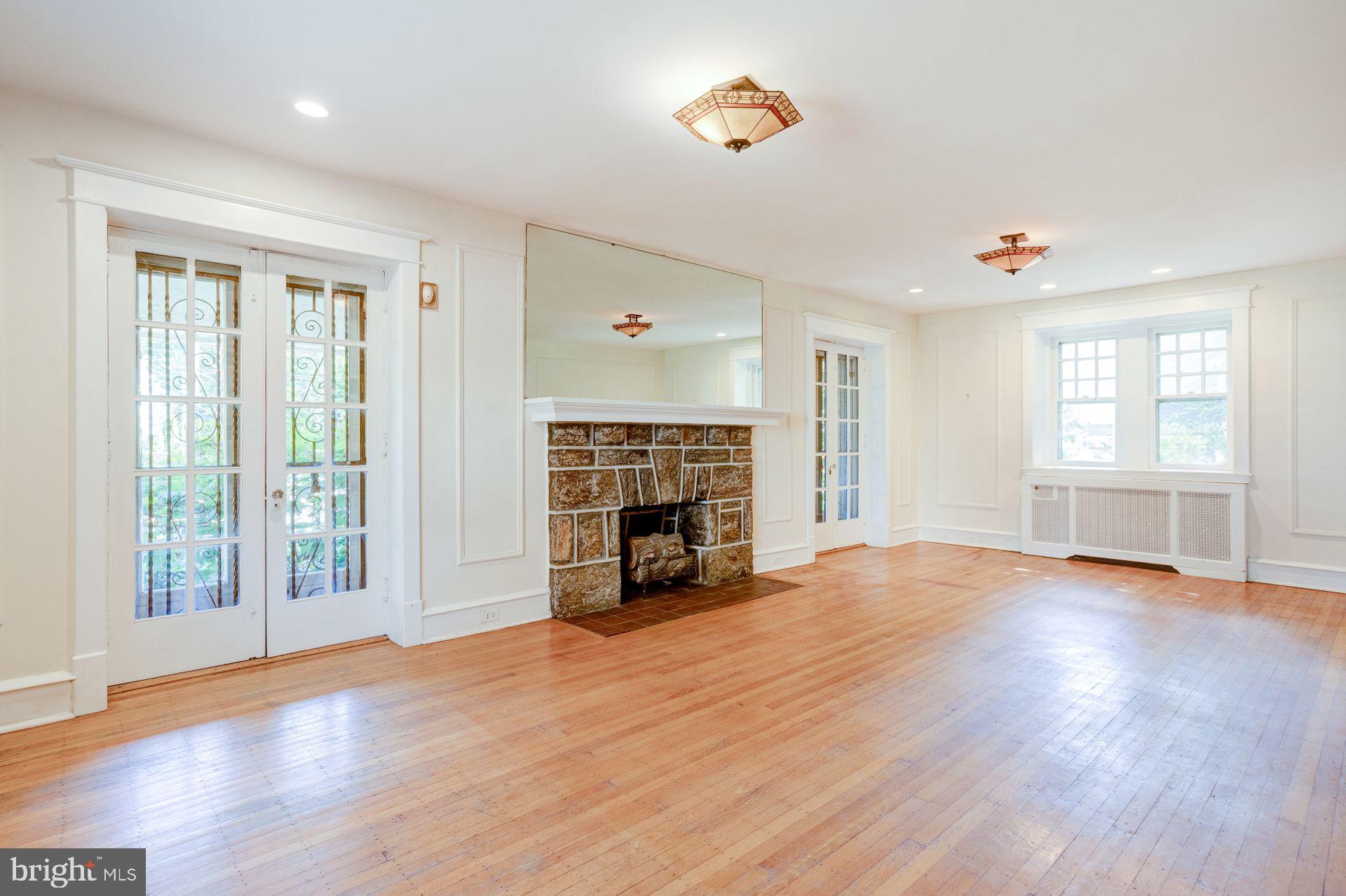 375 Pelham Road Philadelphia, PA 19119 - Photo 9 of 61 Gallery Image 9