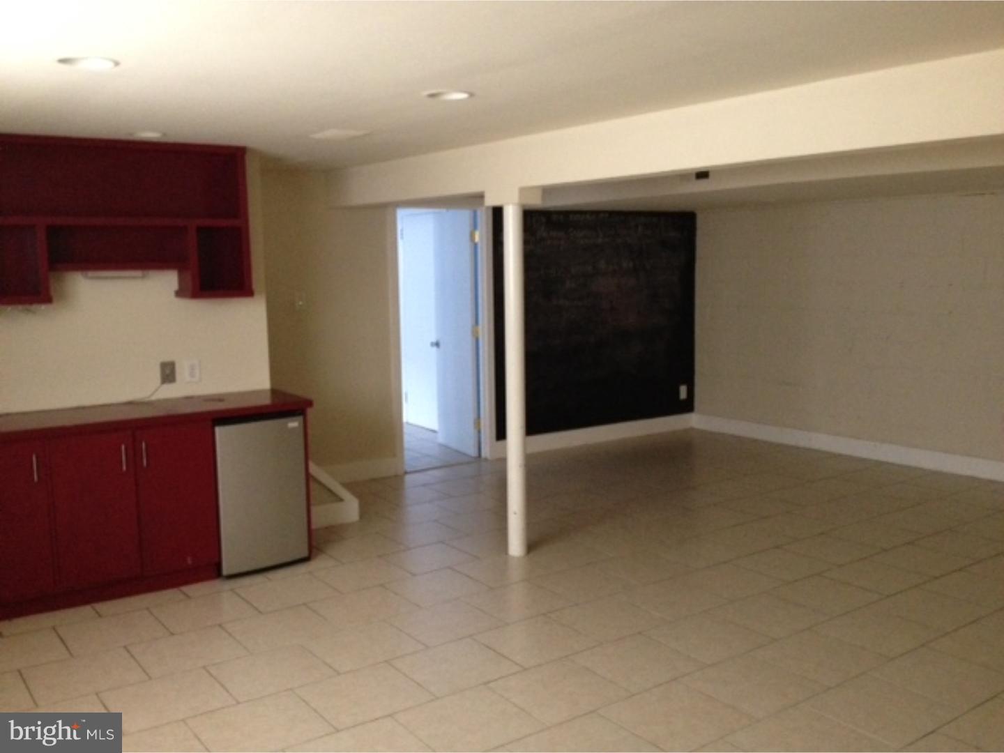 1056 Surrey Road Philadelphia, PA 19115 - Photo 6 of 18
