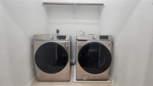 $2,875 | 1424 Biltmore Lane, Irving, TX 75063