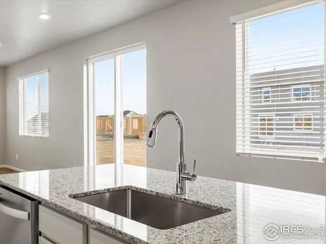 $489,990 | 4671 Sunsplash Way, Johnstown, CO 80534