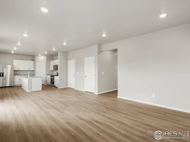 $489,990 | 4671 Sunsplash Way, Johnstown, CO 80534