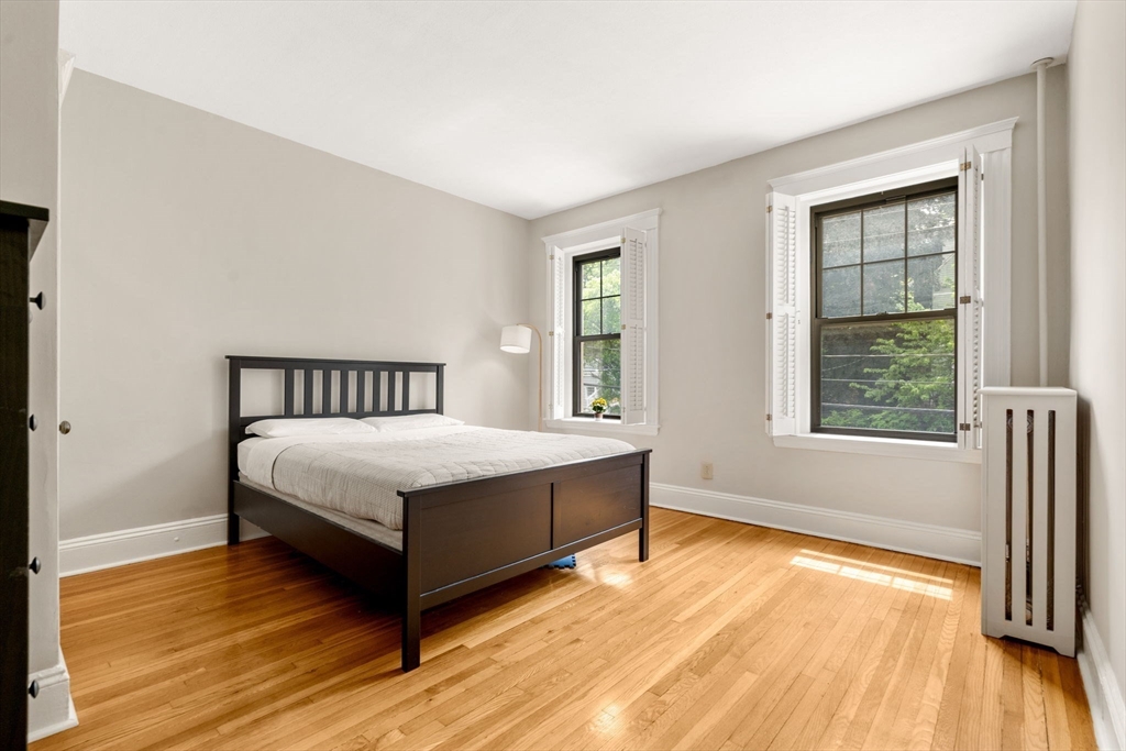 149 Winthrop Road, Unit 5 Brookline, MA 02445 - Photo 12 of 23