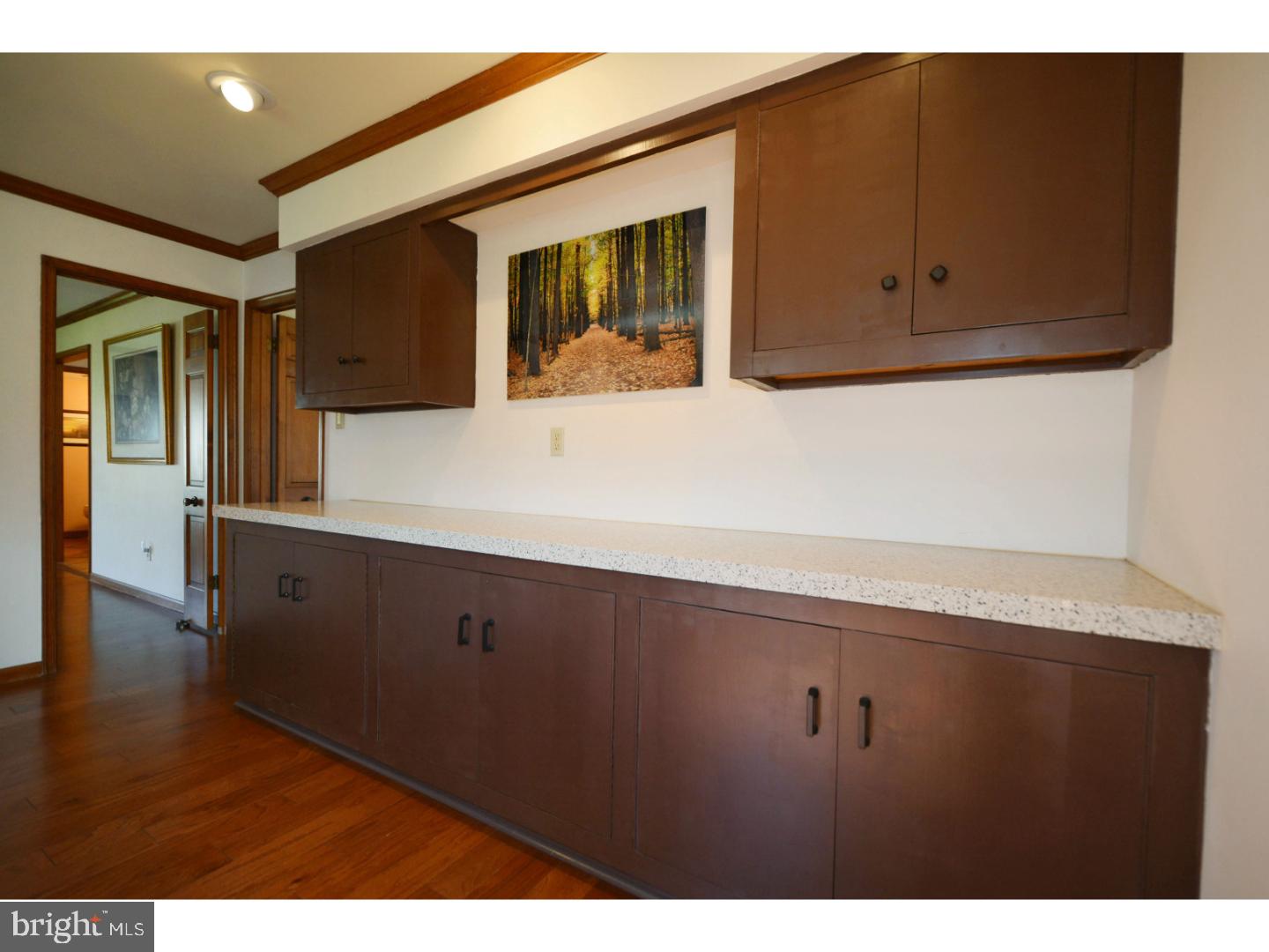 498 Kings Road Yardley, PA 19067 - Photo 17 of 25 Gallery Image 17