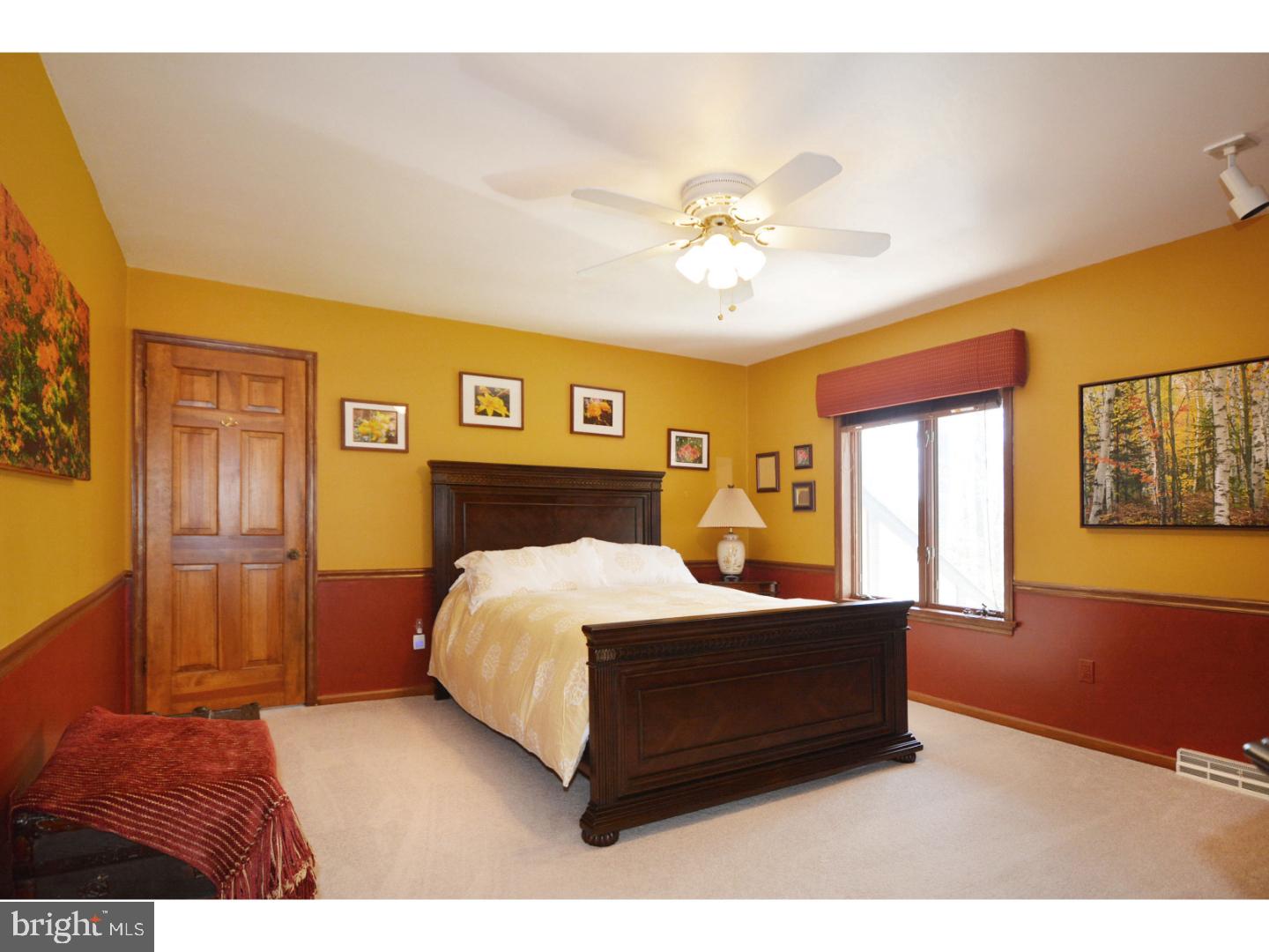 498 Kings Road Yardley, PA 19067 - Photo 19 of 25 Gallery Image 19