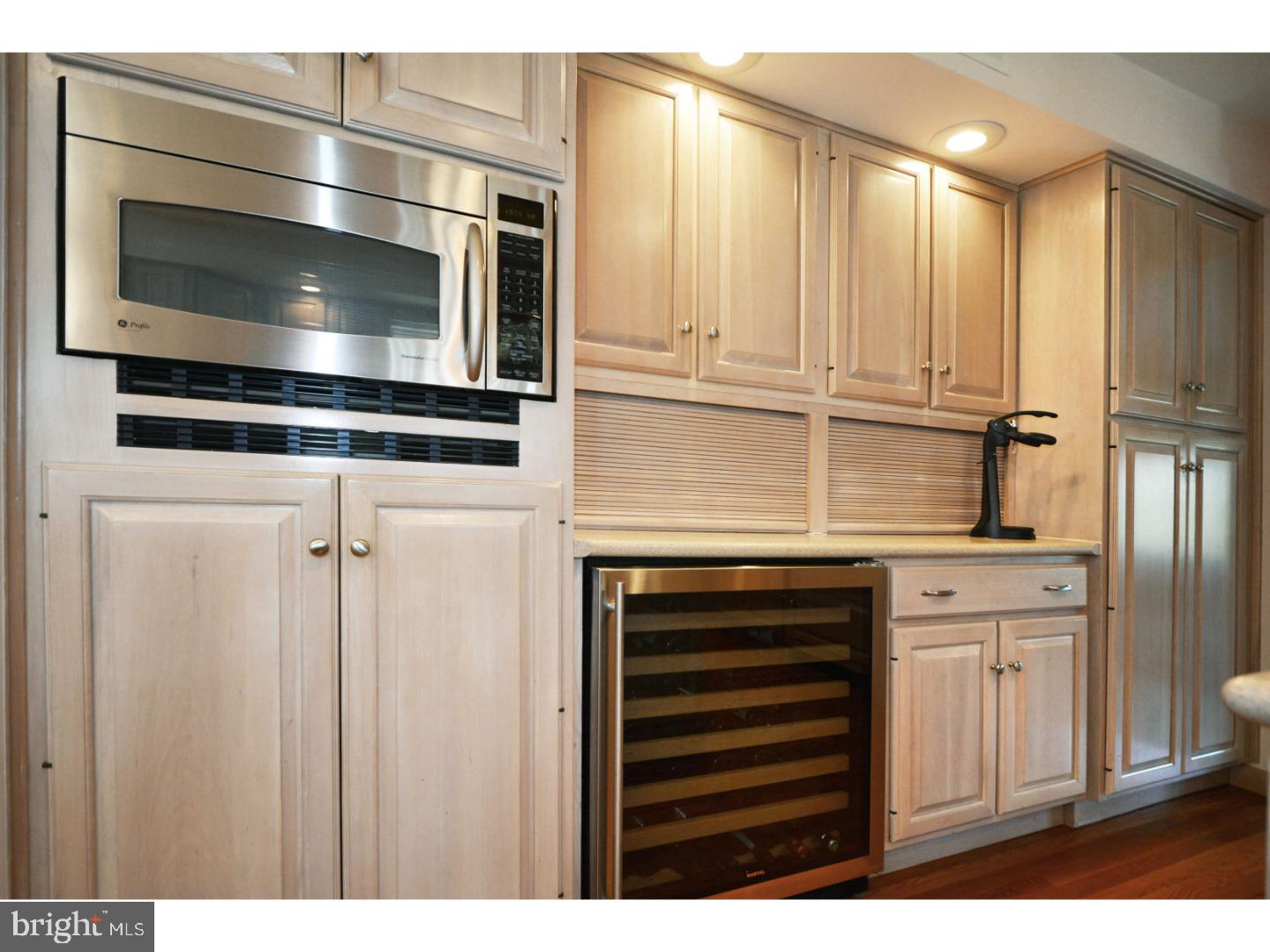 498 Kings Road Yardley, PA 19067 - Photo 9 of 25 Gallery Image 9