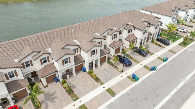 a view of building with yard