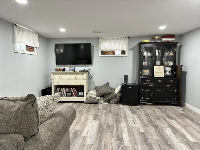 $275,000 | 1712 Hillcrest Drive, Trenton, MO 64683