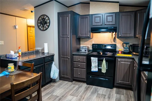 $200,000 | 132 Nutmeg Trail, Interlachen, FL 32148