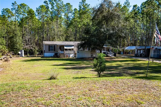 $200,000 | 132 Nutmeg Trail, Interlachen, FL 32148