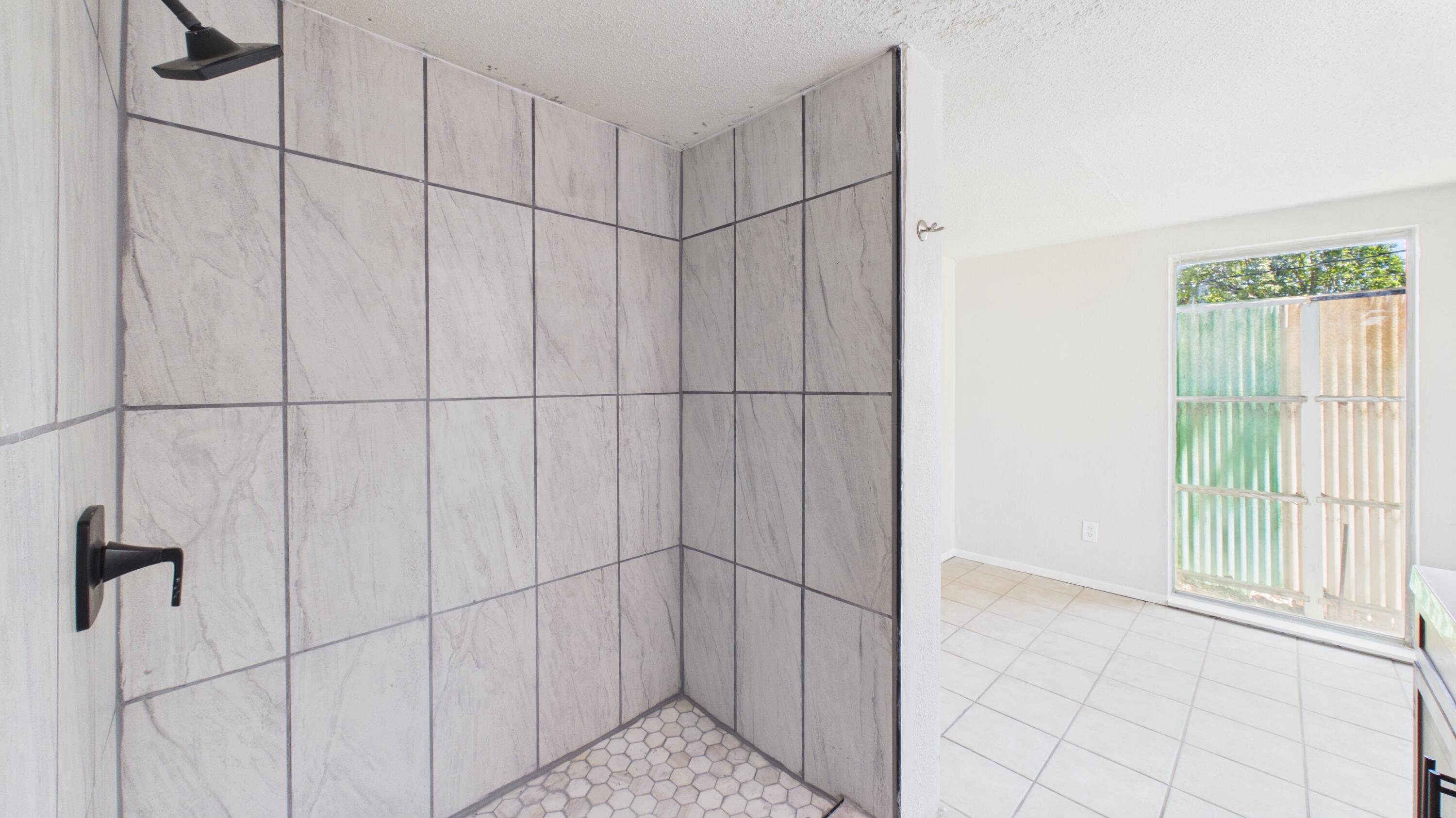 4405 47th Street Lubbock, TX 79414 - Photo 23 of 37 CAM06379G6-PR0028-STILL033