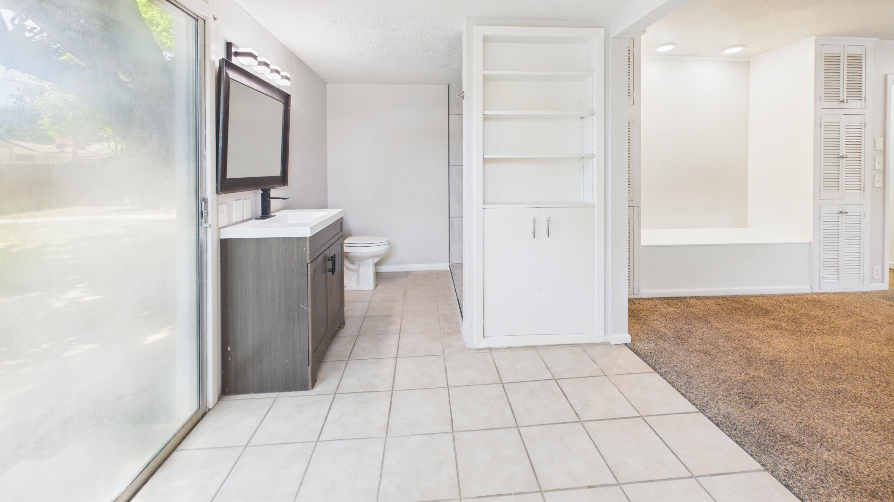 4405 47th Street Lubbock, TX 79414 - Photo 25 of 37 CAM06379G6-PR0028-STILL030