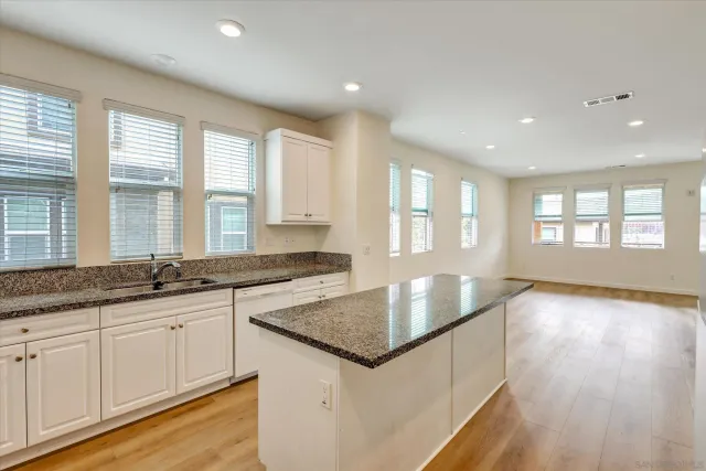 $748,000 | 311 Mission Terrace Avenue, San Marcos, CA 92069