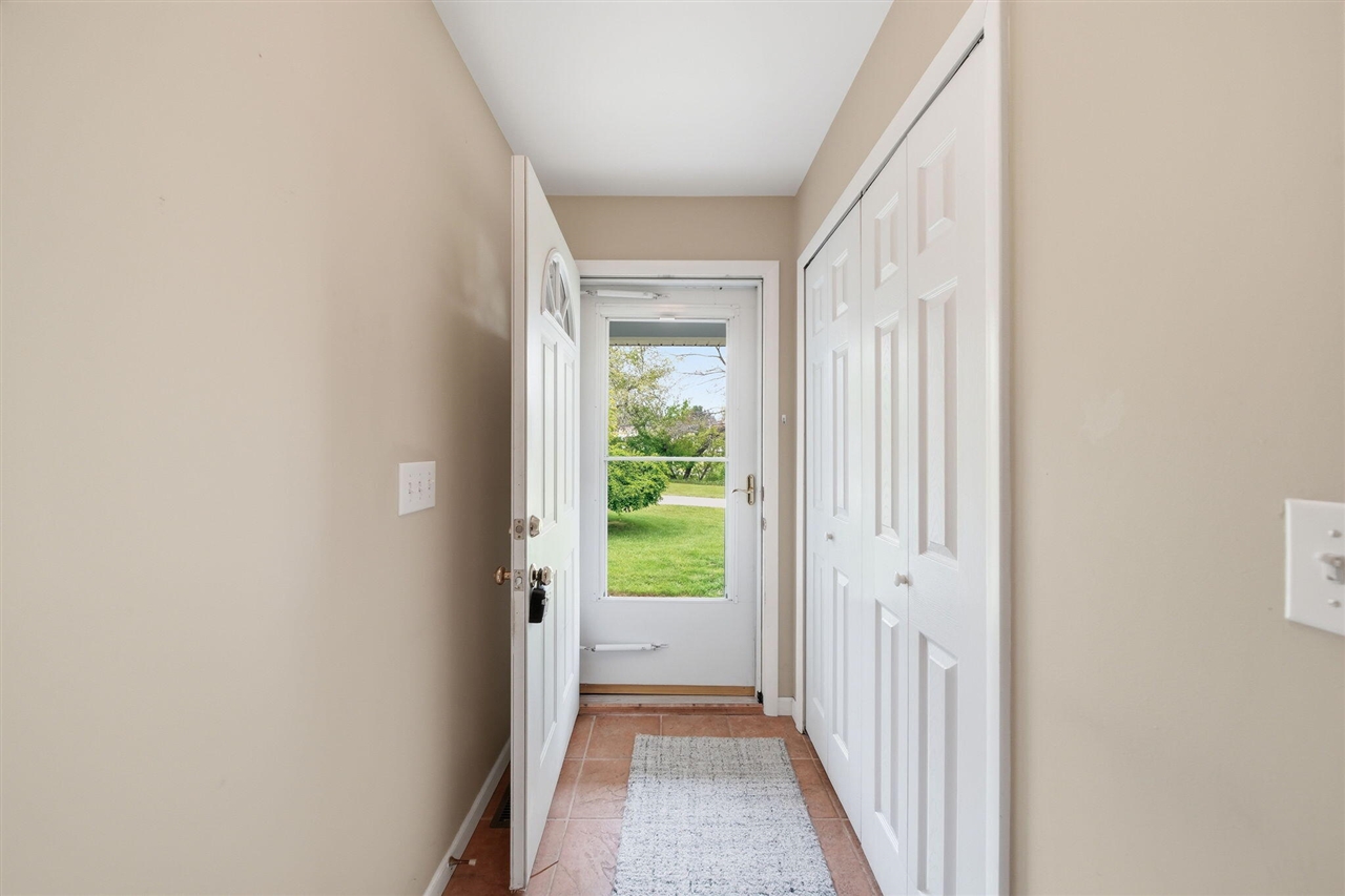4926 Walz Road Jackson, MI 49201 - Photo 8 of 67