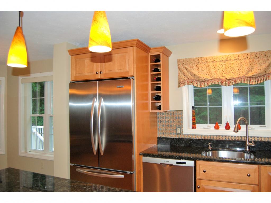 3 Hampstead Road Merrimack, NH 03054 - Photo 12 of 21