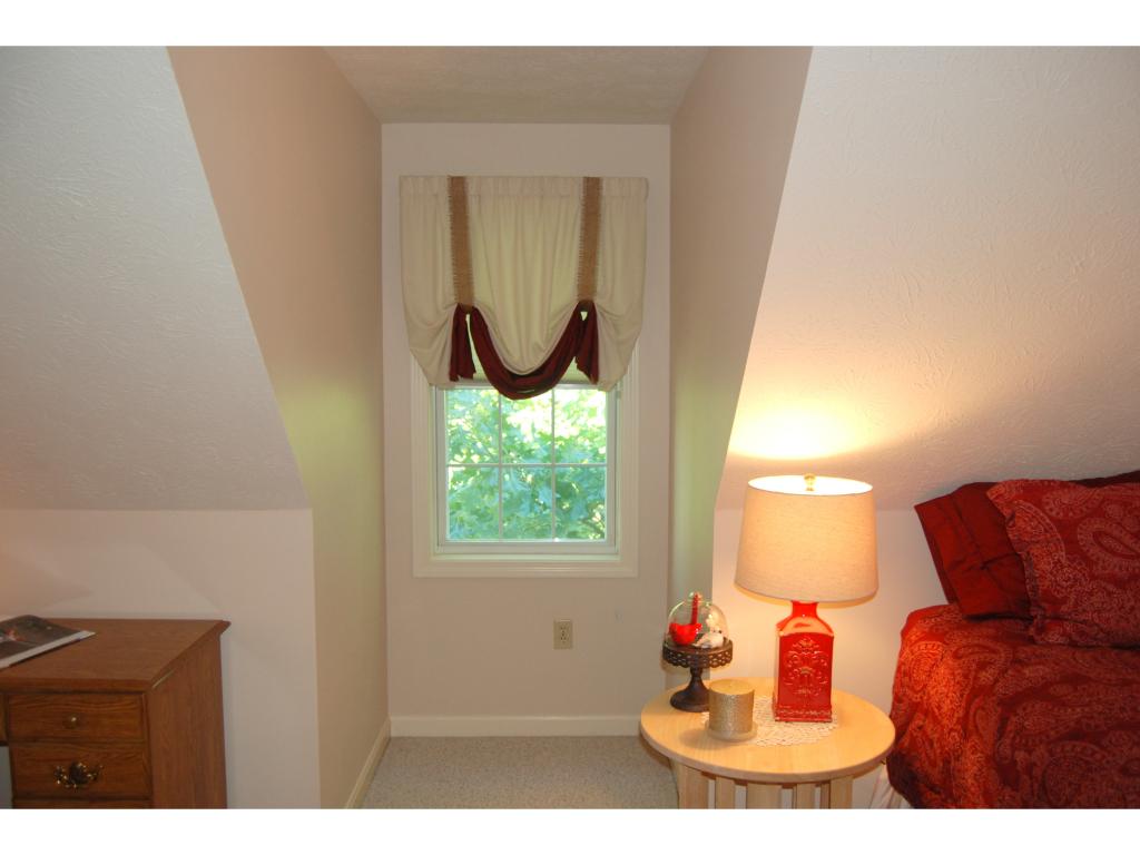3 Hampstead Road Merrimack, NH 03054 - Photo 15 of 21