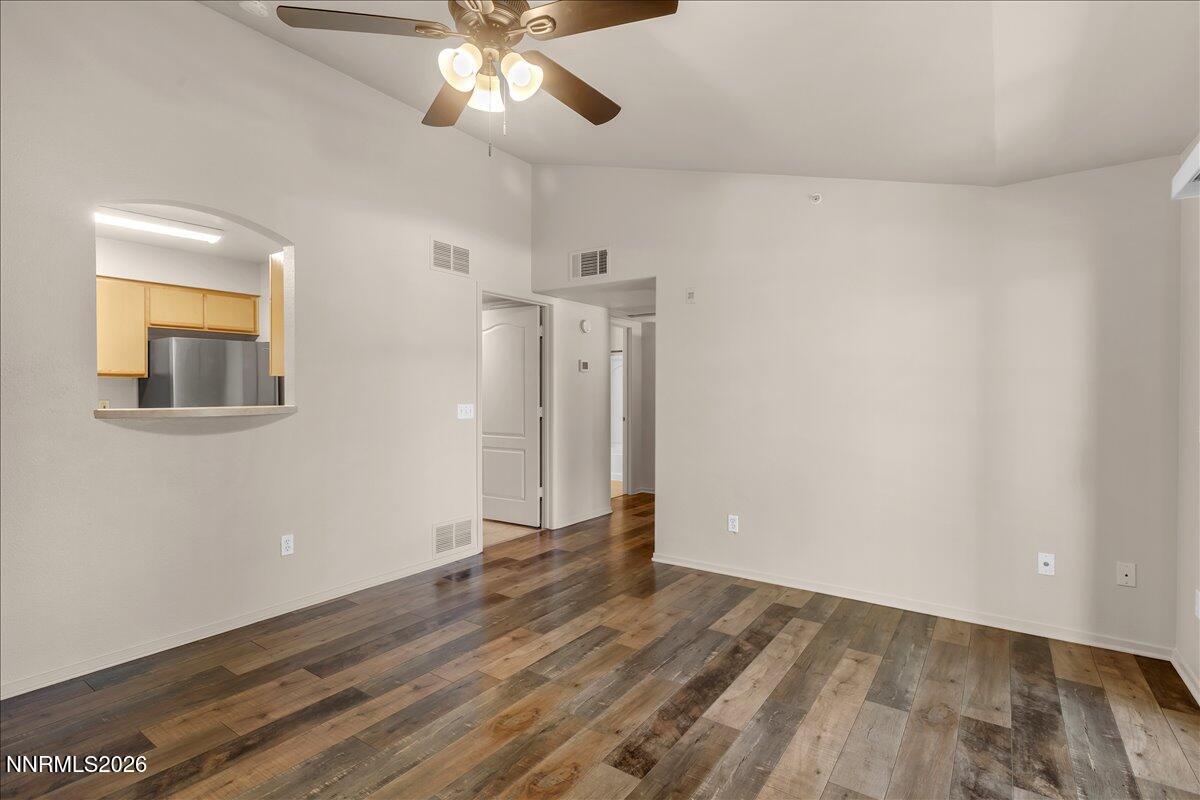 6850 Sharlands Avenue, Unit 2127 Reno, NV 89523 - Photo 3 of 42 03-003