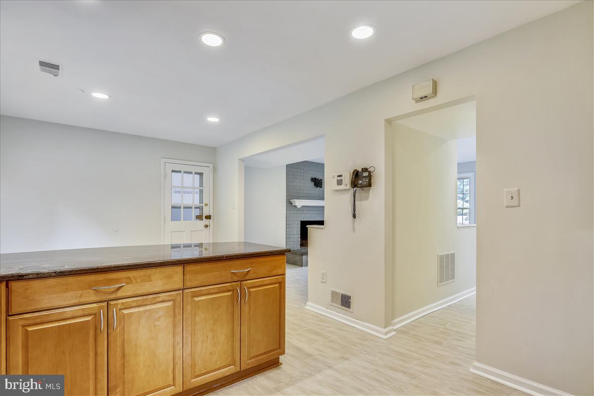 904 Windmill Lane Silver Spring, MD 20905 - Photo 8 of 42