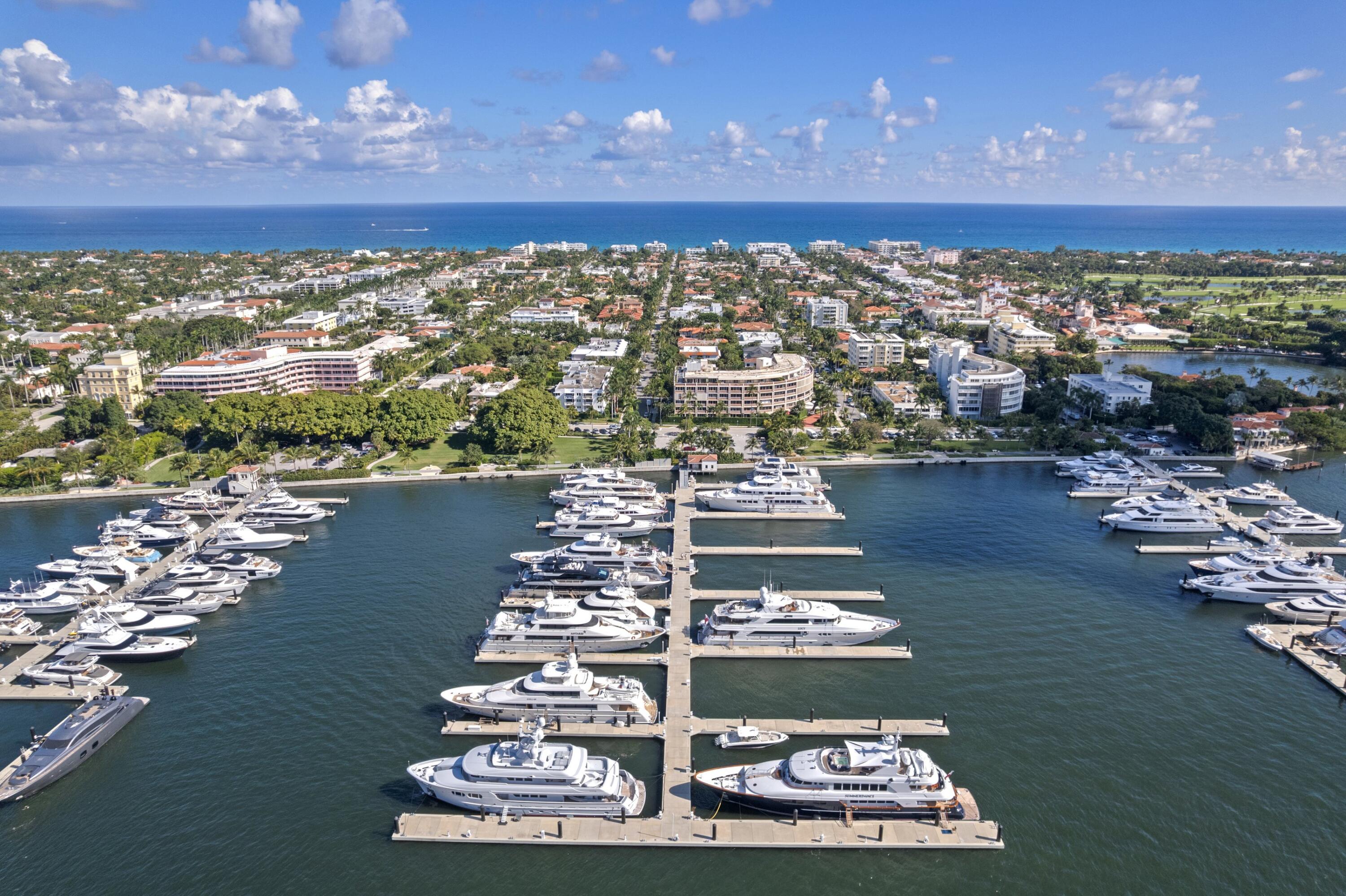 369 South Lake Drive, Unit 1D Palm Beach, FL 33480 - Photo 37 of 46 a view of a city with ocean view