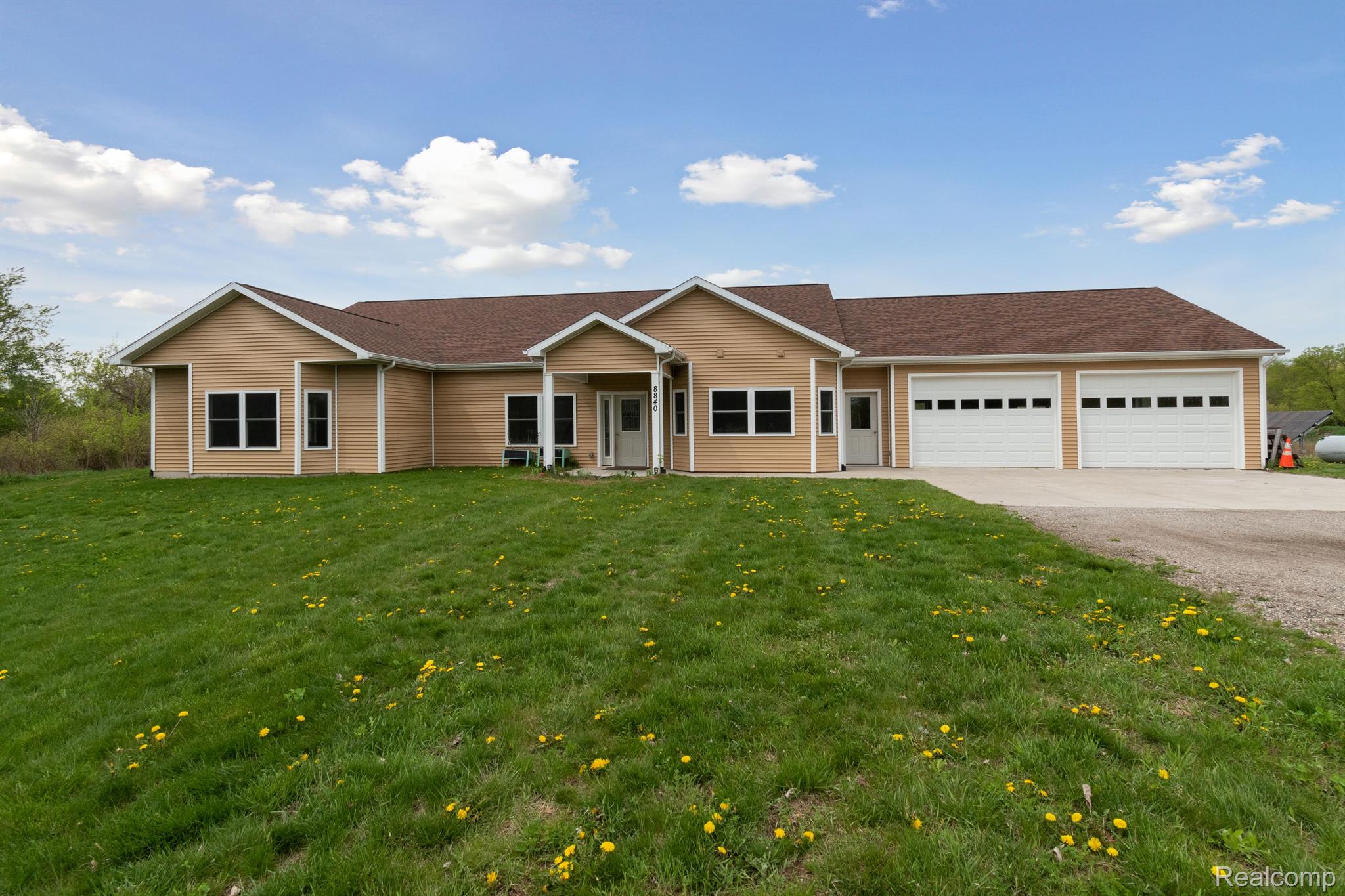 8840 South Garlock Road Carson City, MI 48811 - Photo 3 of 72 Gallery Image 3