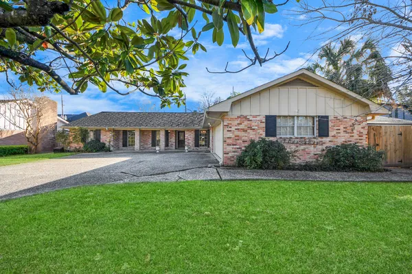 $4,250 | 6159 Ella Lee Lane, Houston, TX 77057