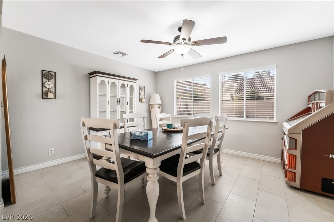 547 British Court Henderson, NV 89014 - Photo 11 of 35