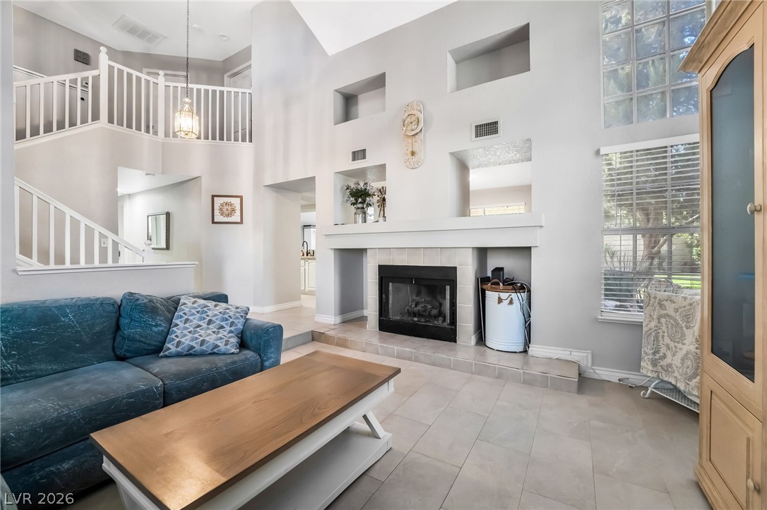 547 British Court Henderson, NV 89014 - Photo 7 of 35