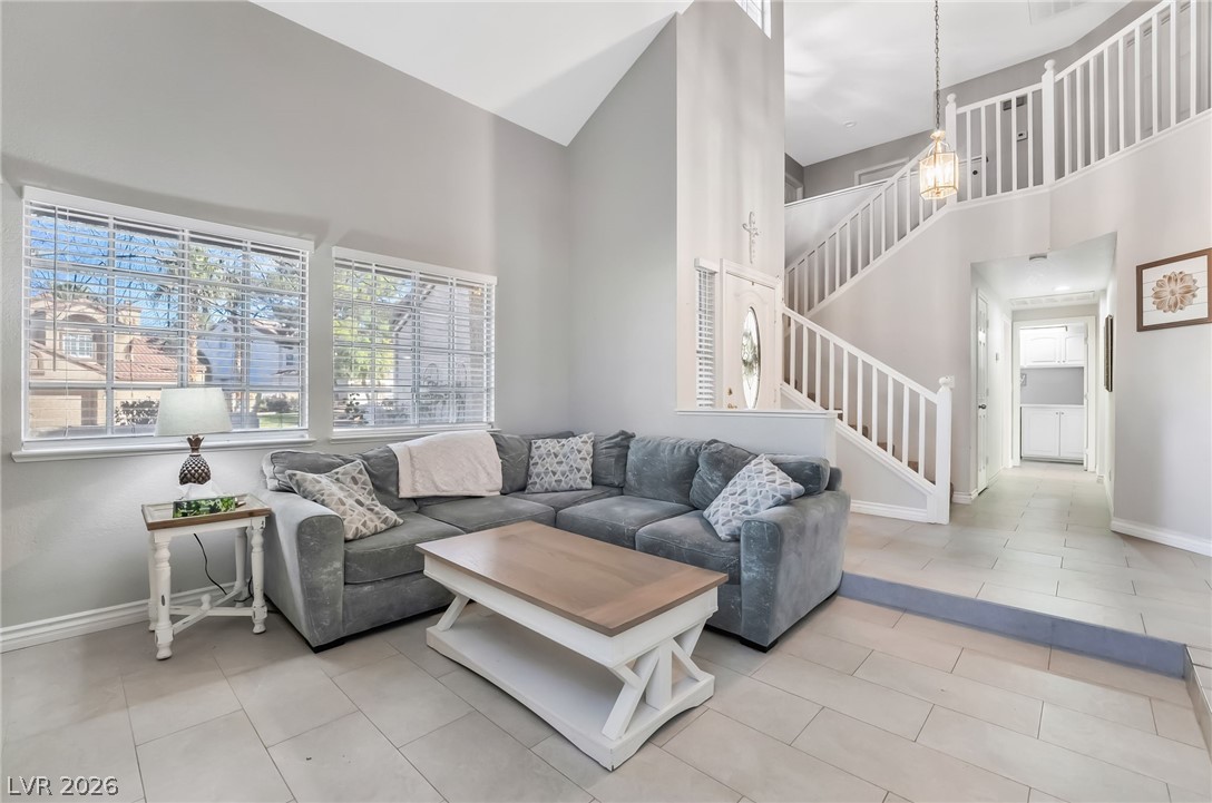 547 British Court Henderson, NV 89014 - Photo 8 of 35