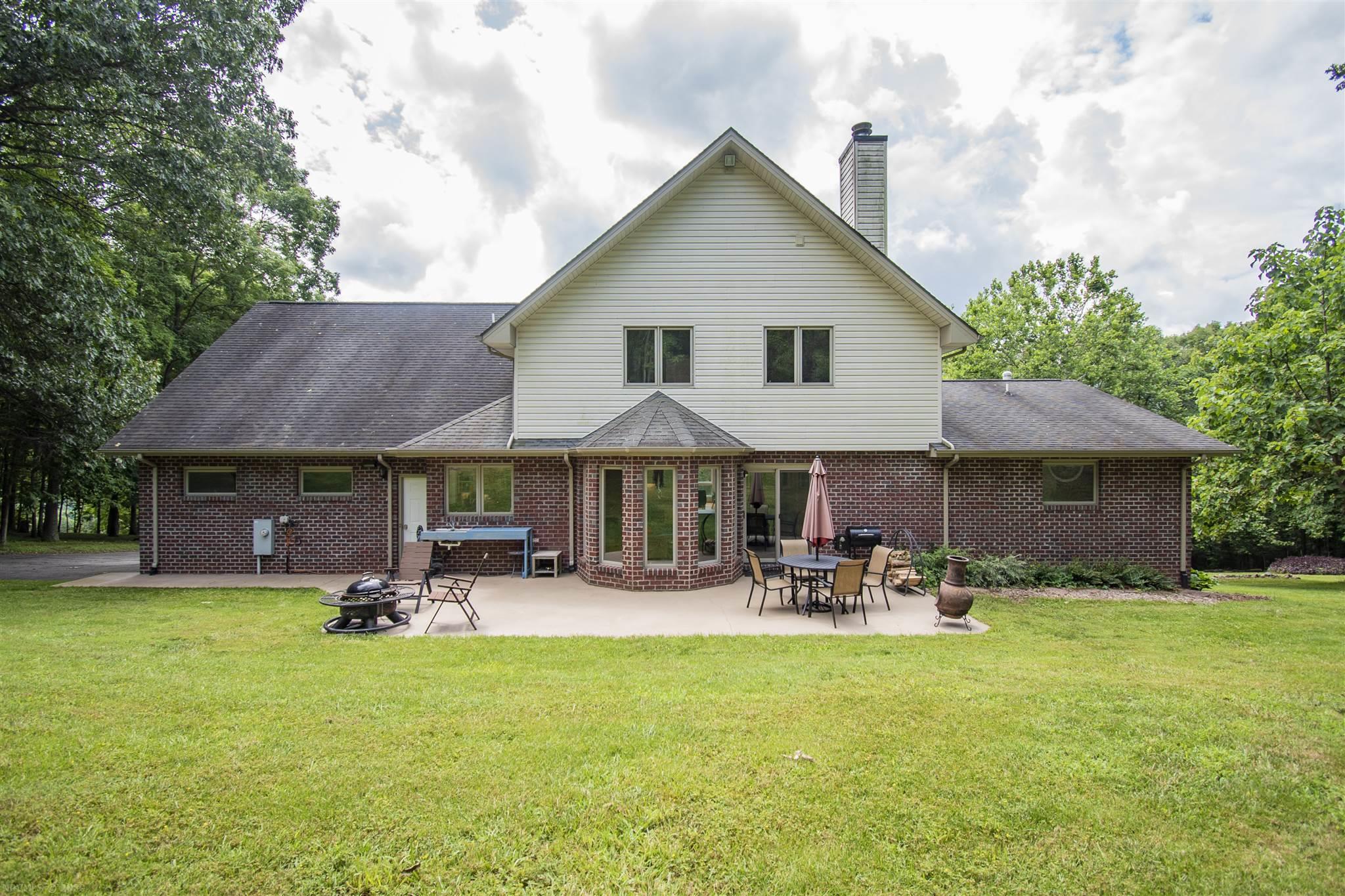 821 Apache Road Pembroke, VA 24136 - Photo 2 of 77 Gallery Image 2