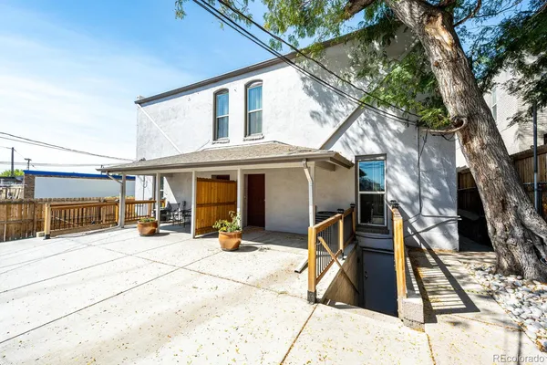 $2,200 | 2324 Federal Boulevard, Unit B, Denver, CO 80211